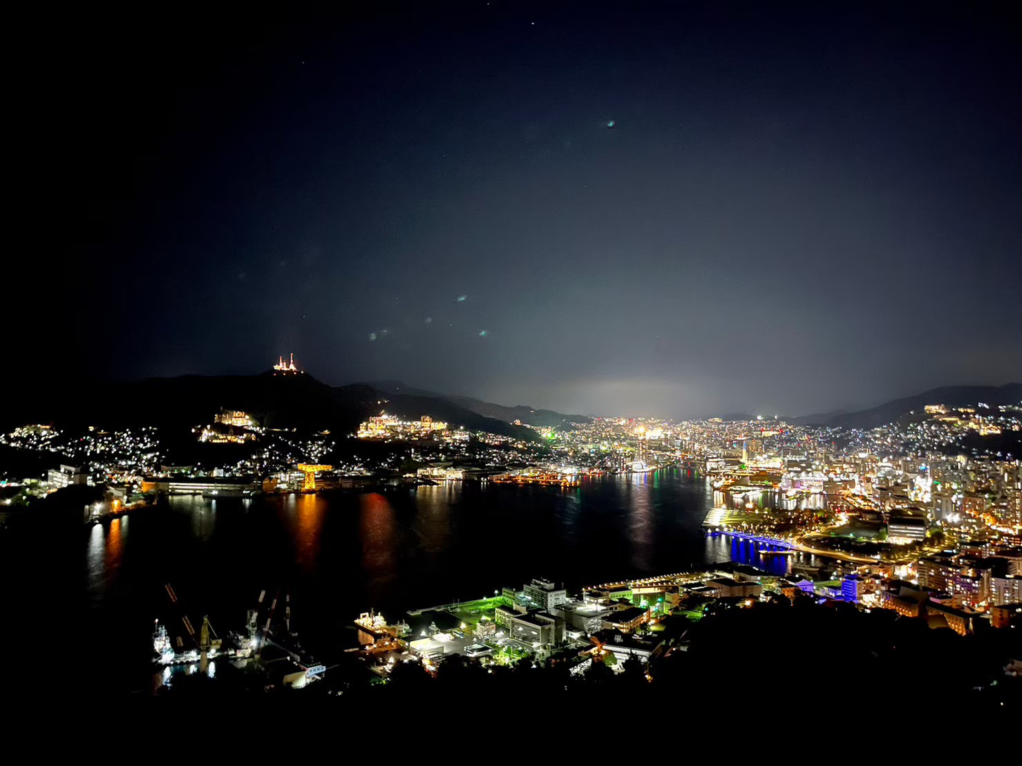 稲佐山と鍋冠山の夜景をハシゴ（旅コム）